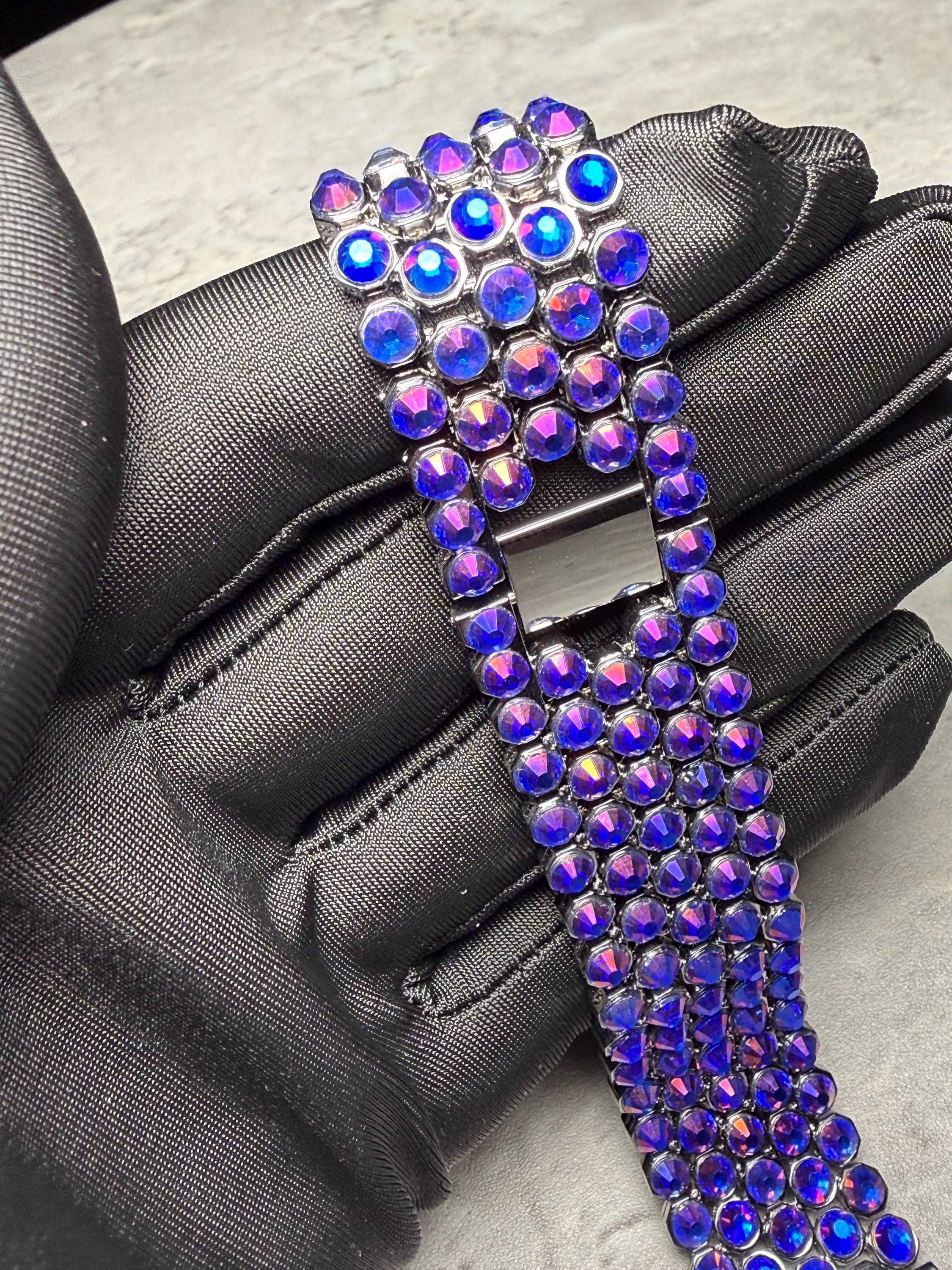 Apple Watch Band, Stainless Steel Strap, Hand-Embellished Glamour, color Magma Sapphire