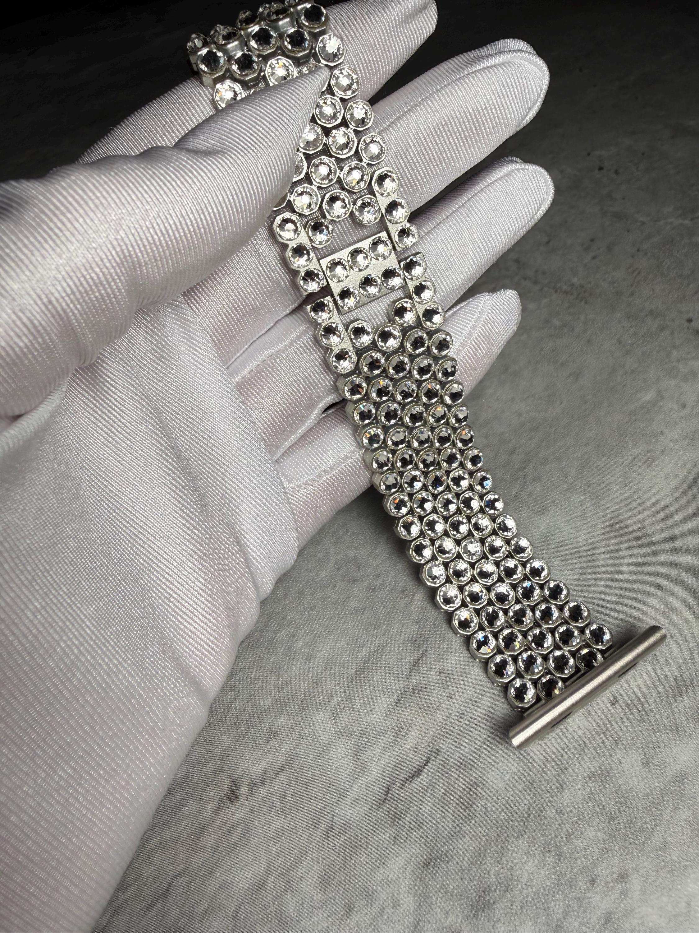 Apple Watch Band, Stainless Steel Strap, Hand-Embellished Glamour, color Crystal