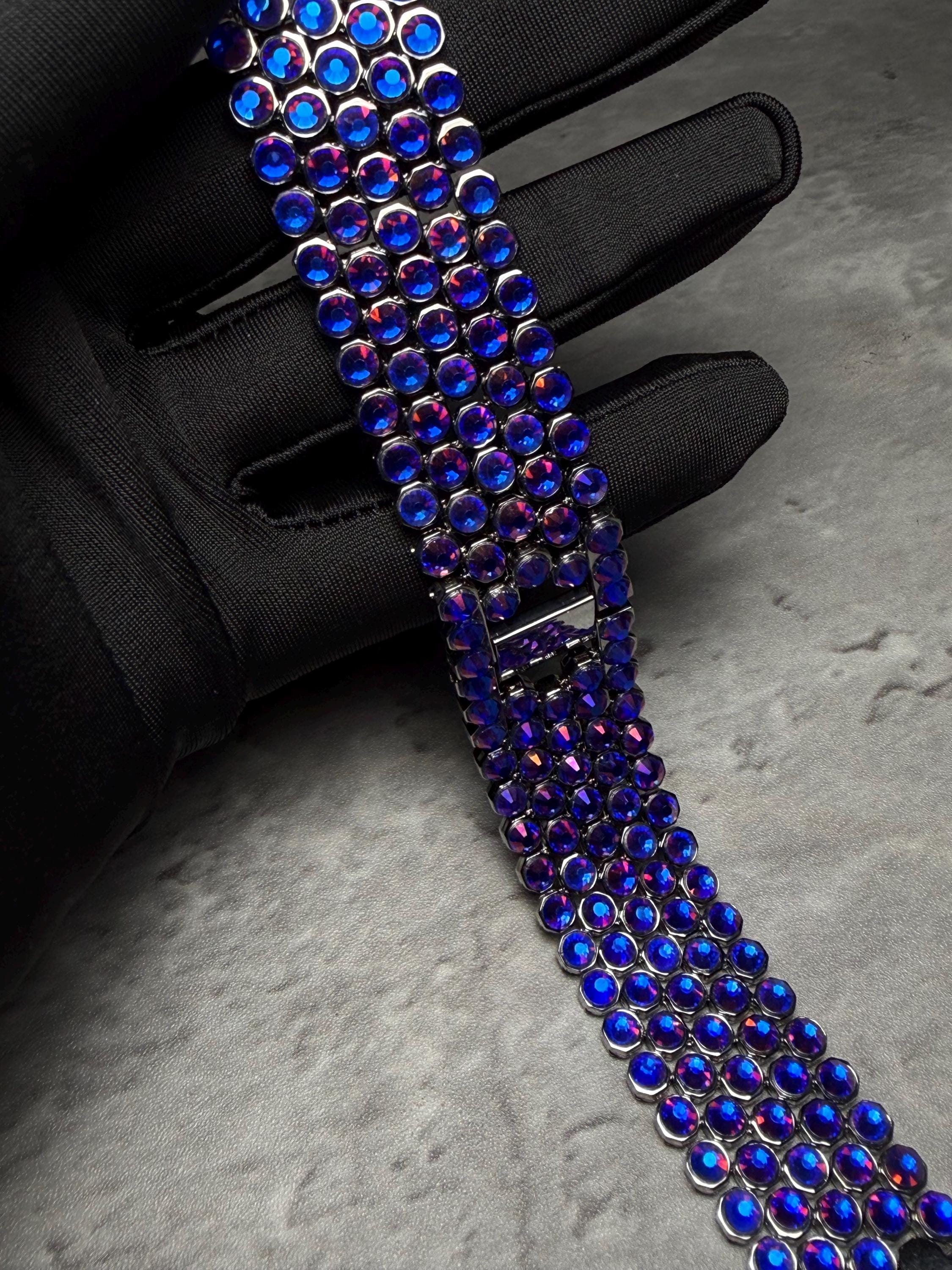 Apple Watch Band, Stainless Steel Strap, Hand-Embellished Glamour, color Magma Sapphire